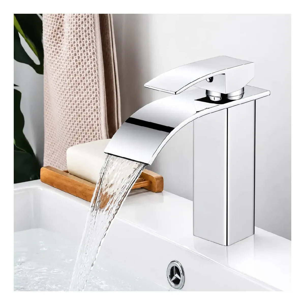 Canilla cascada monocomando cromada para baño