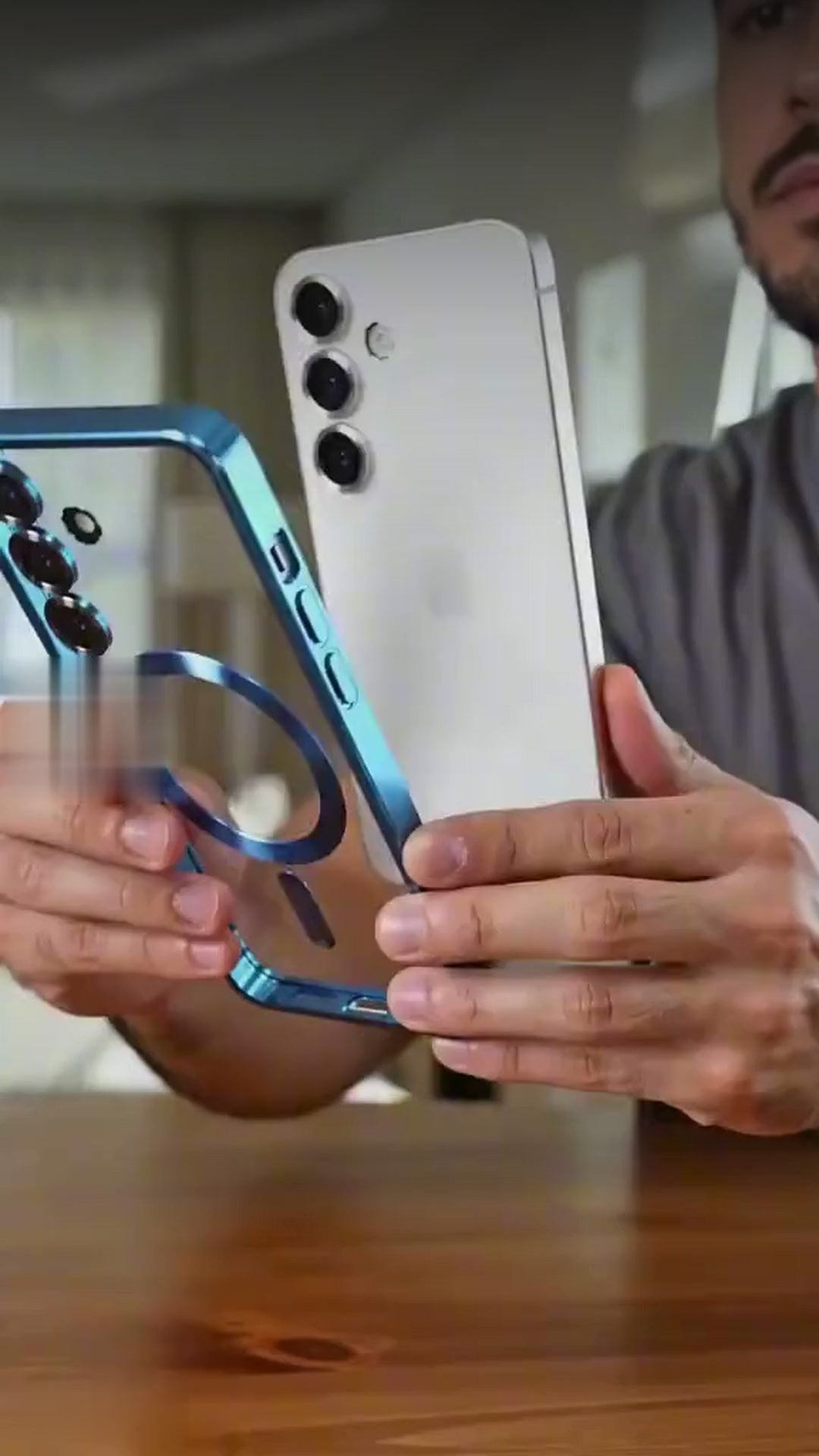 Funda magnética Samsung con cubre cámara - Puntotech Store