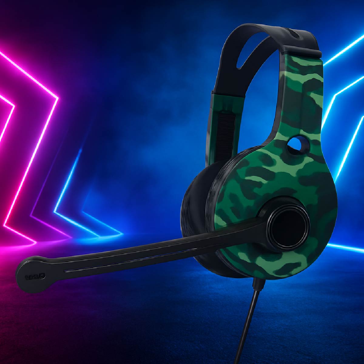 Auriculares Gamer B14 – Comodidad 360°, sonido potente y estilo camuflado